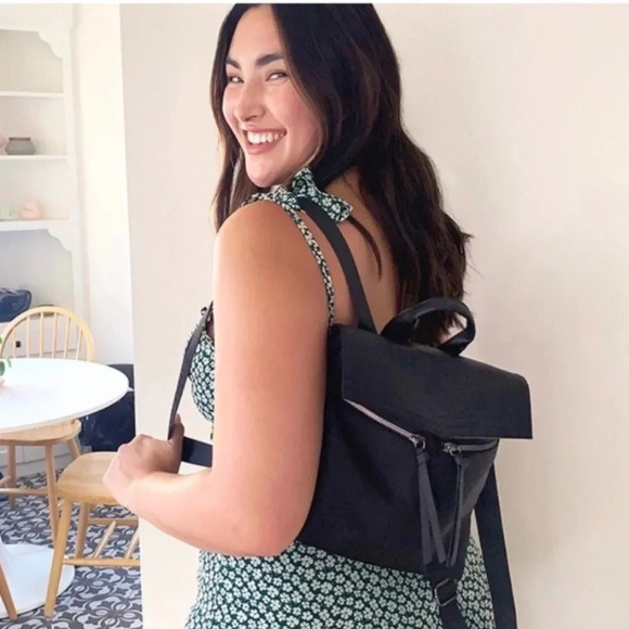 Botkier New York Mini Trigger Backpack Black Nylon NWT Convertible Designer Bag - Picture 2 of 16